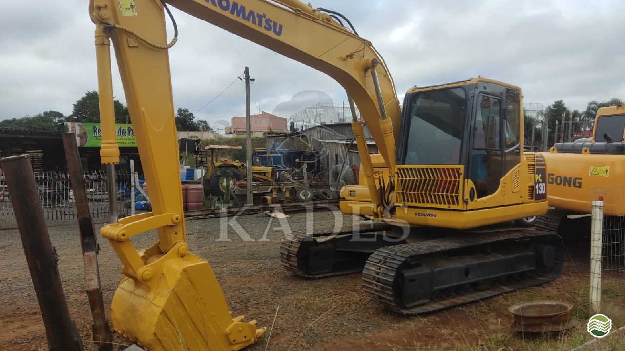 ESCAVADEIRA KOMATSU PC130 Kades Central De Máquinas CACADOR SANTA CATARINA SC